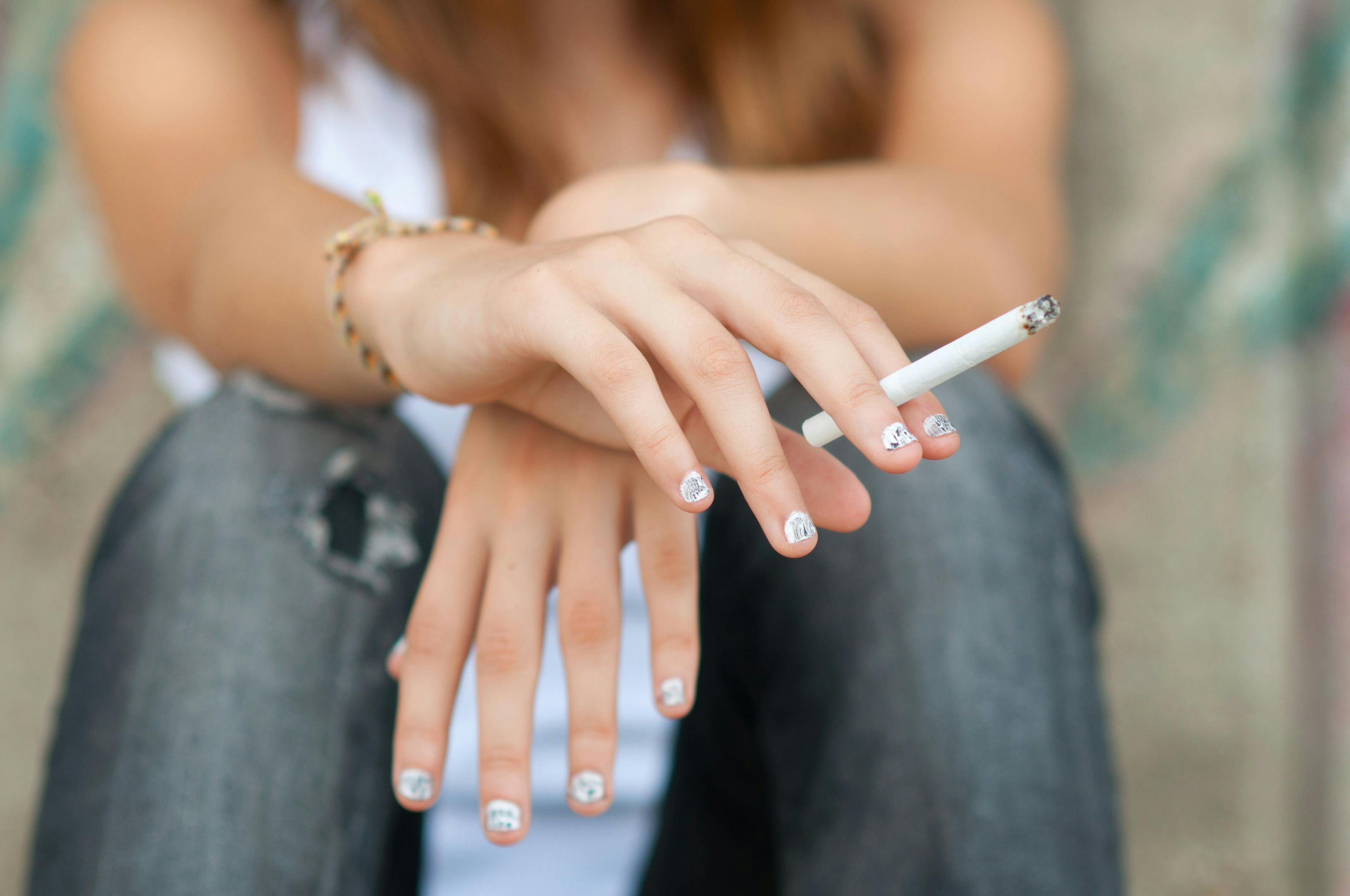 Continued Smoking from Young Age Increases Risk for Premature Death